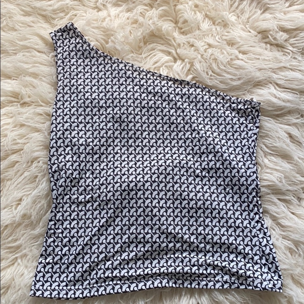 Vixen One Shoulder Top
